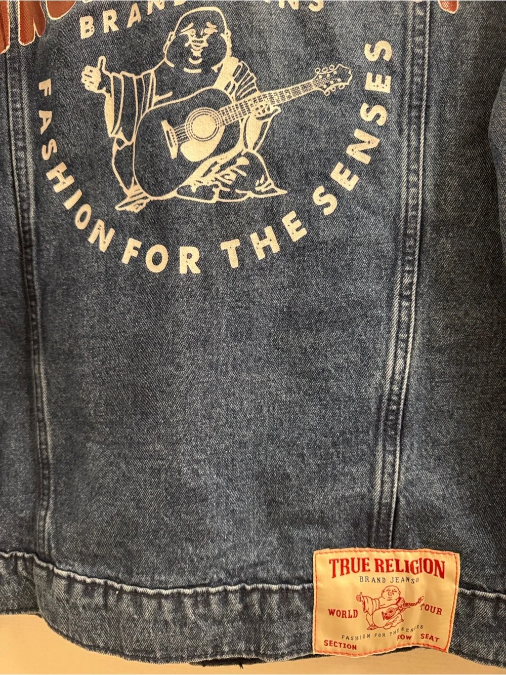 True Religion Light Blue Denim Jacket with Dark Contrast Stitching Men’s XL